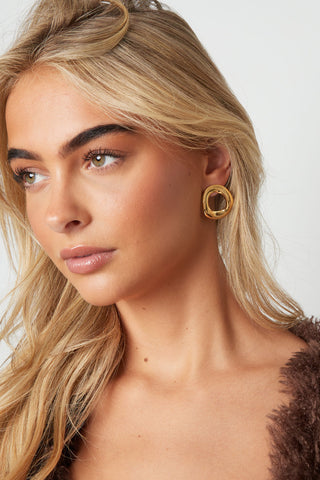 Muse mode earrings