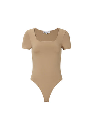 Essential t-shirt Body