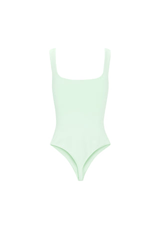 Basic sleeveless body