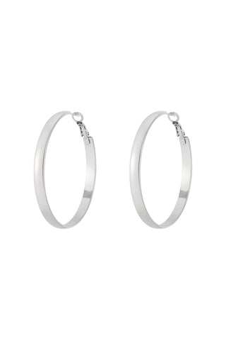 Circle crush earrings