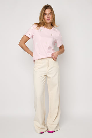 Too hot to handle t-shirt